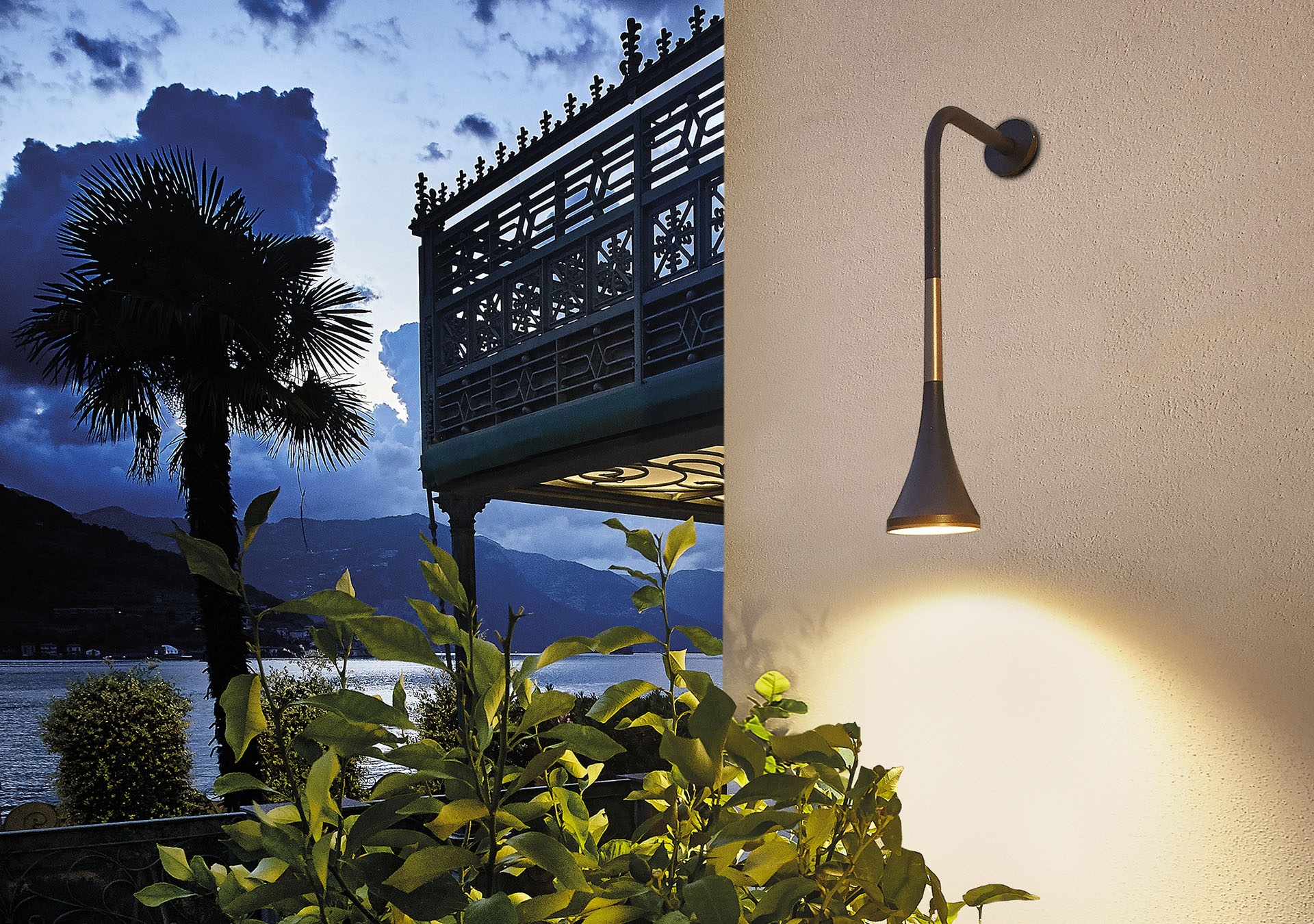 Bell applique for wall